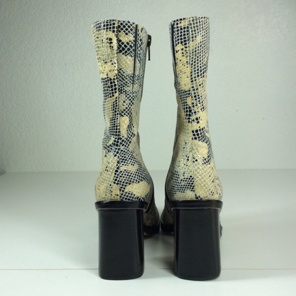 Mainframe Cream & Black Y2K Snakeskin Block Boots Square Toe Size: 6.5 - Picture 7 of 10